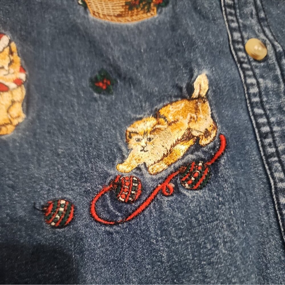 Vintage 90’s Solution Christmas Cat Embroidered Denim Shirt Womens med festive - Picture 8 of 13